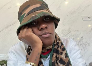 Azawi Hints at Dropping a Bunch of Unreleased Music