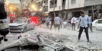 Iran Reaffirms Commitment to Peaceful Protest, Economic Dialogue Amid Unrest and Foreign Tensions